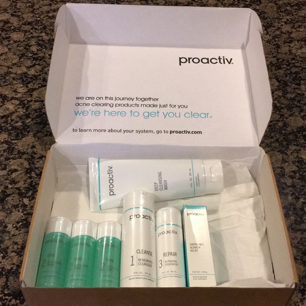 BRAND NEW PROACTIVE BUNDLE: Skin care